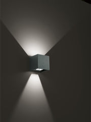 Applique LED Esterno 10W/20W Zora