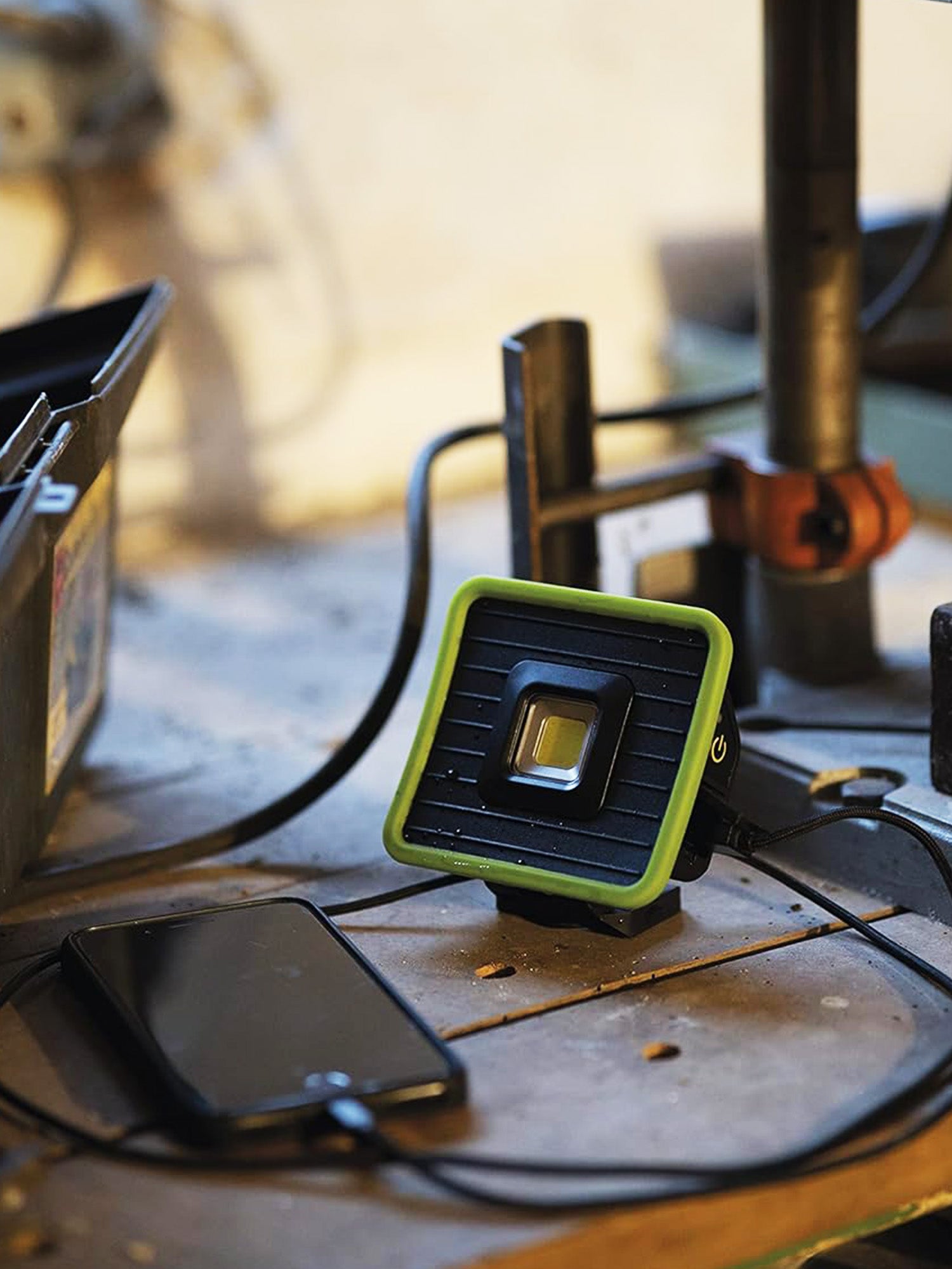 Lampada da Lavoro LED COB Ricaricabile 1000Lumen 5 in 1