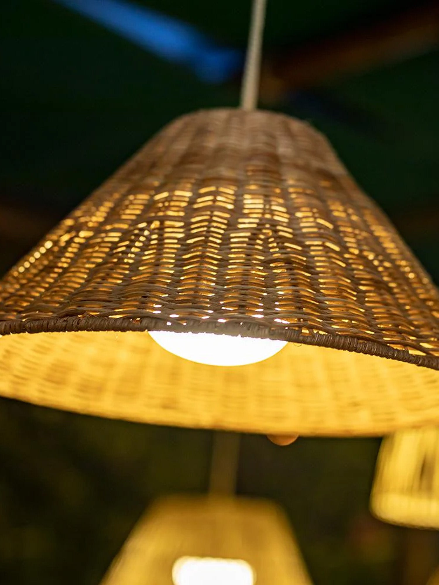 Lampada a sospensione CALOBRA HANG