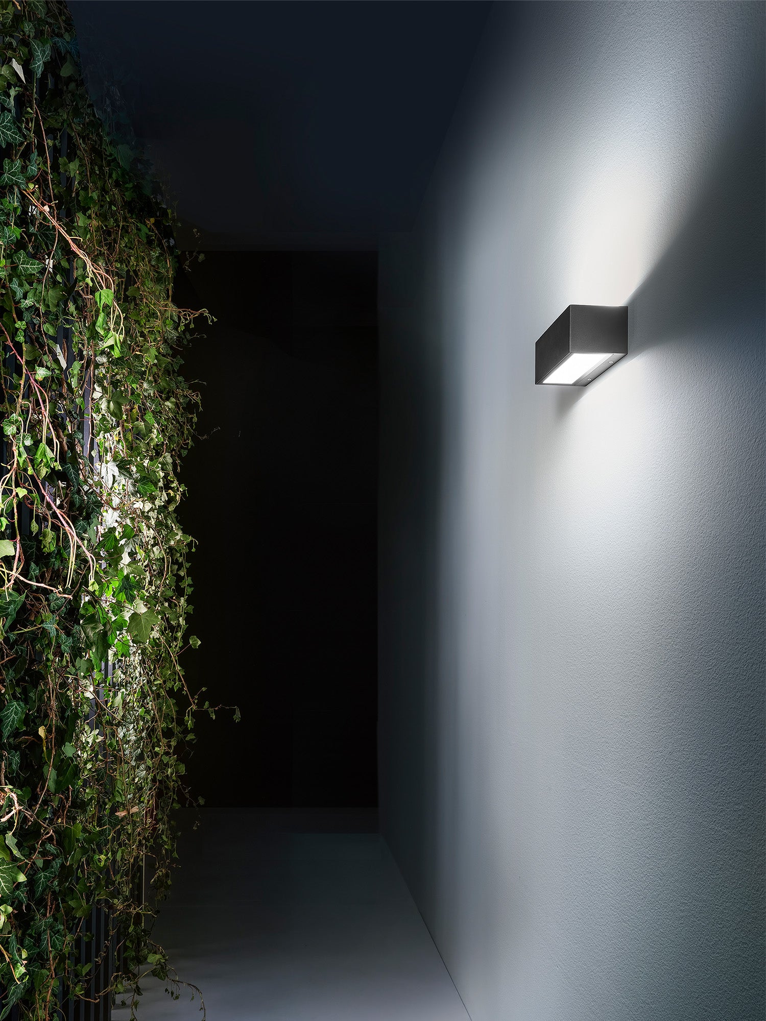 Applique LED Esterno 15W Ruhm Immagine secondaria del prodotto