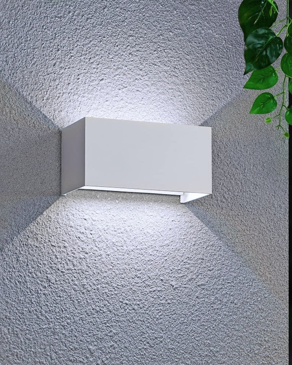 Applique LED per interno 24W CCT fascio regolabile IP44