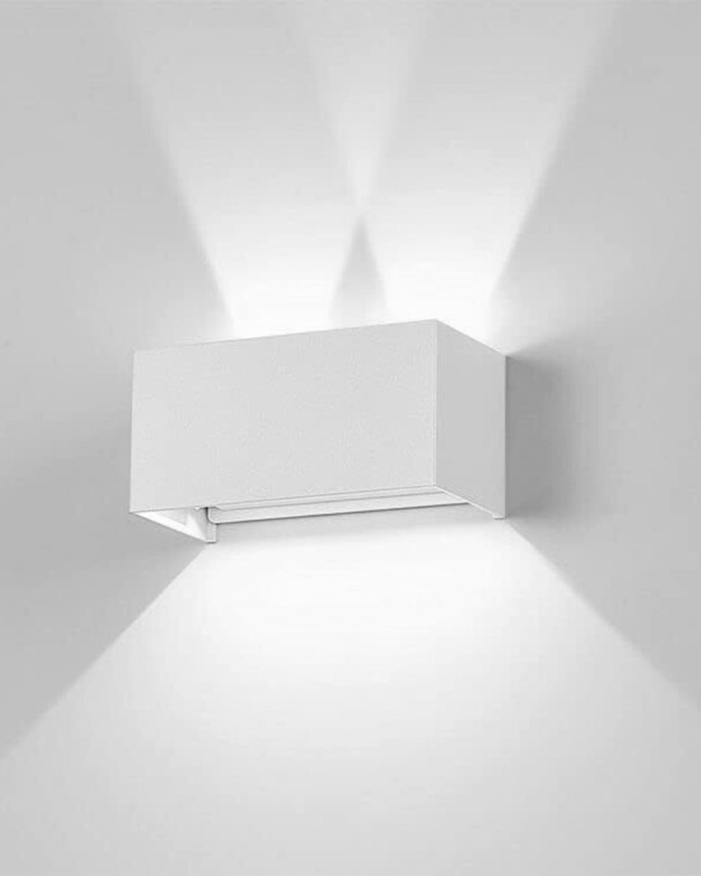 Applique LED esterno 24W CCT fascio regolabile IP65