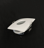 GHIERA QUADRATA BIANCA