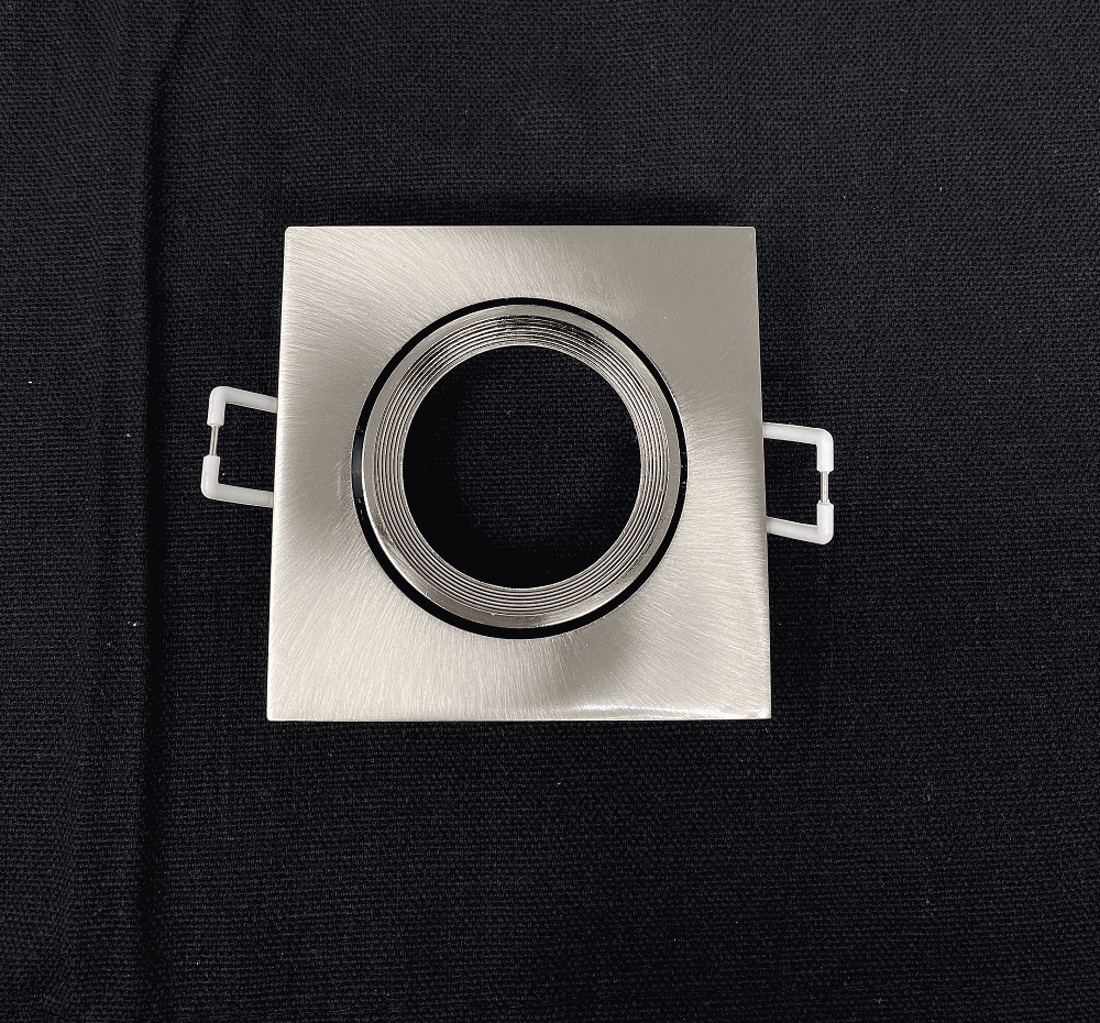 GHIERA QUADRATA TRAFILATA ORIENTABILE Immagine principale del prodotto